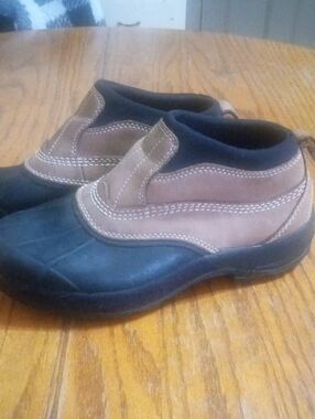 L.L.Bean Ladies 2.5 Tek slip In  Storm Chasers Sz.6.5